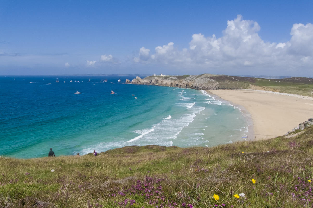 beach-near-Camaret-sur-mer